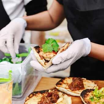 7 Tips To Keep In Mind While Serving Food