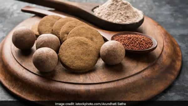 5 Reasons To Replace Sugar With Jaggery In Your Kitchen 