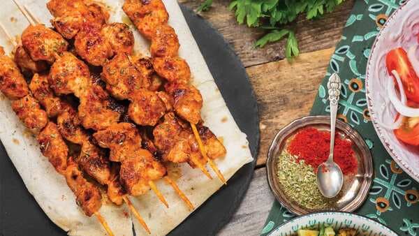How To Make Chicken Kebabs? 4 Useful Tips To Ace It At Home 