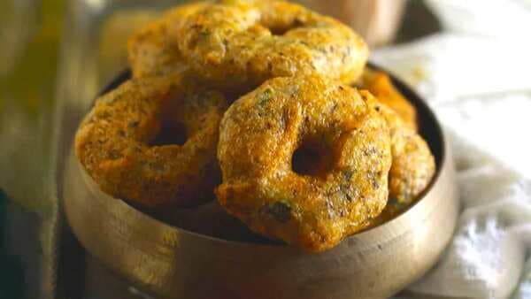 Pahadi Cravings Alert: 5 Delish Street Foods From Uttarakhand