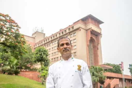 Slurrp Exclusive: Getting Candid With Machindra Kasture, First Chef For President Of India
