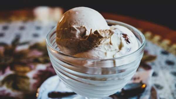 Celebrate National Coffee Ice Cream Day With The US Today