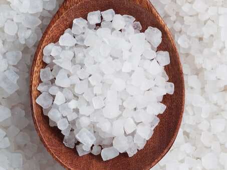 Does Sea Salt Contain Microplastics? Explains This Research