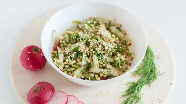 Sprout Salad: Light And Nutritious