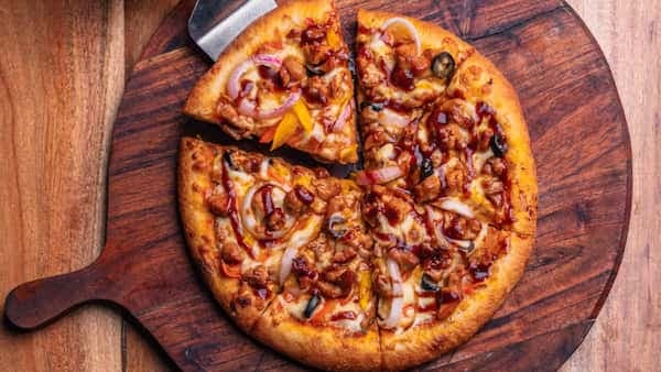 Chicken Tandoori Pizza: At-Home Pizza With Earthen Flavours