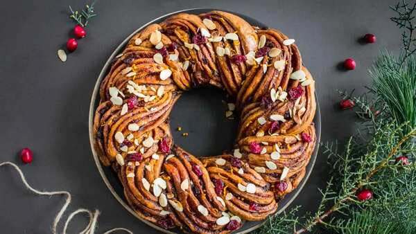 This Braided Jewish Cake Has A Fascinating History