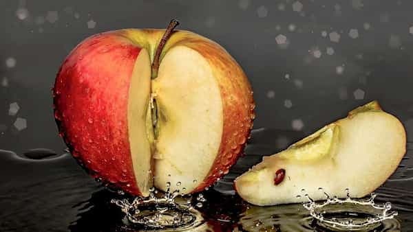 Easy Hacks to Prevent Fruits From Turning Brown