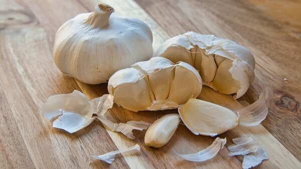 How to Eat Garlic to Fetch Its Maximum Benefits 