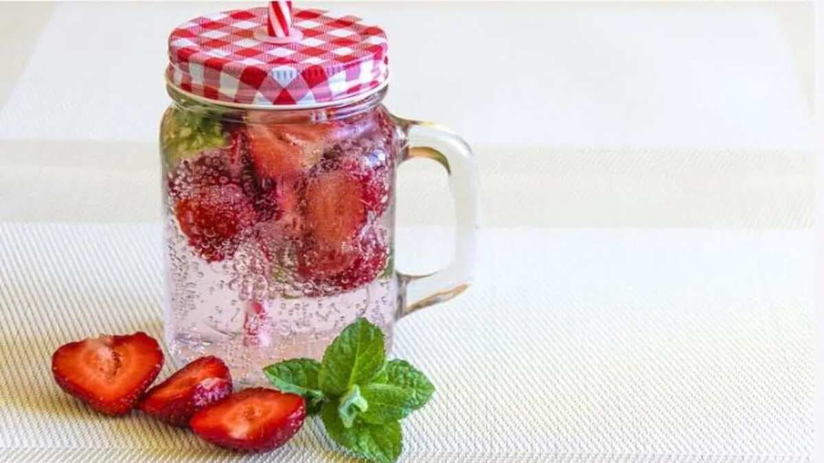 3 Best Glow Water Recipes You Should Try To Bid Farewell To Summer Woes