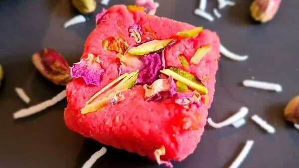 Treat Yourself With This Gulkand Barfi