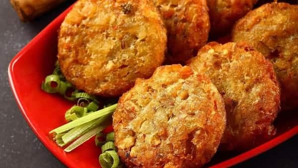 Karari Aloo Tikki Is A Snack You Can't Afford To Ignore! 