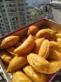 Holi 2022: The Ultimate Guide To Different Types Of Gujiyas (17 Recipes Inside)