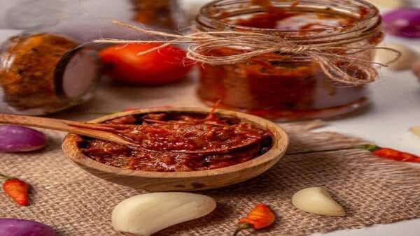 Marinara Sauce Recipe: How To Make This Tomato Sauce In Three Simple Steps