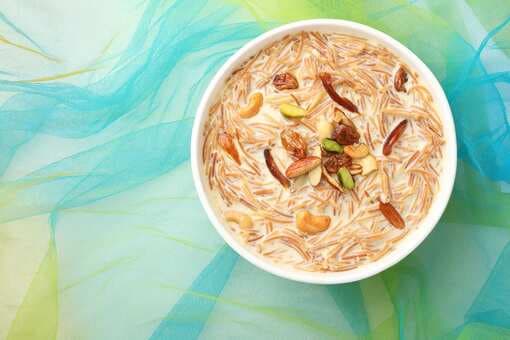 This Festive Kheer Comes With Goodness Of Sago And Sevaiyan Both