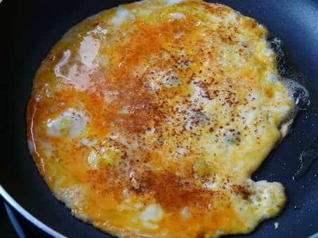 Viral: This Fire Omelette Is The Latest Street Food Sensation To Tickle Our Fancy