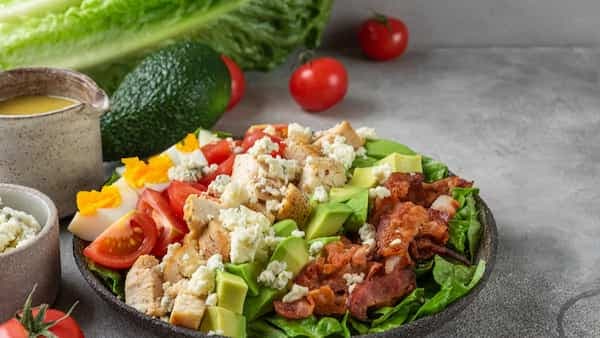 How The Cobb Salad Was Born In A Hollywood Restaurant