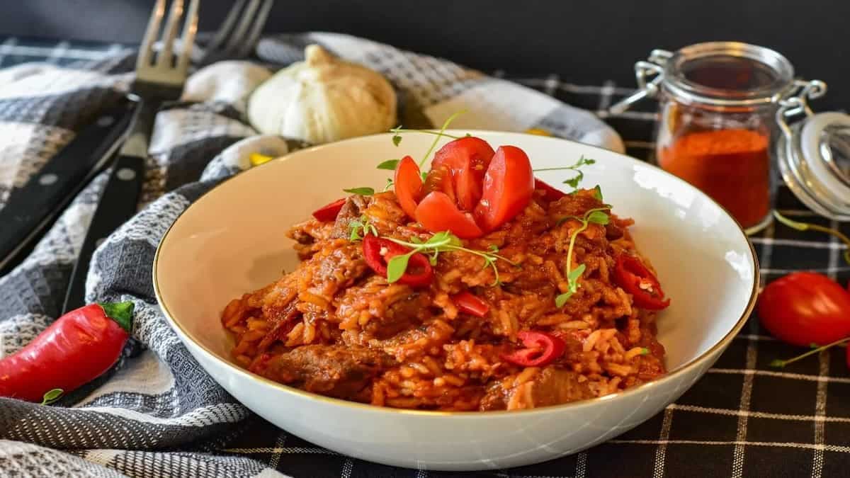 Quick Recipe: Move Over Your Regular Rice With This Spicy Mexican Rice