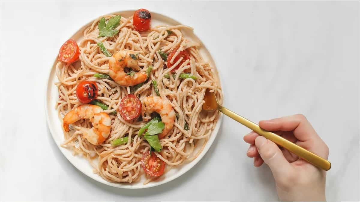 Shrimp Linguine: This Delicious Comfort Food Is A Must-Try