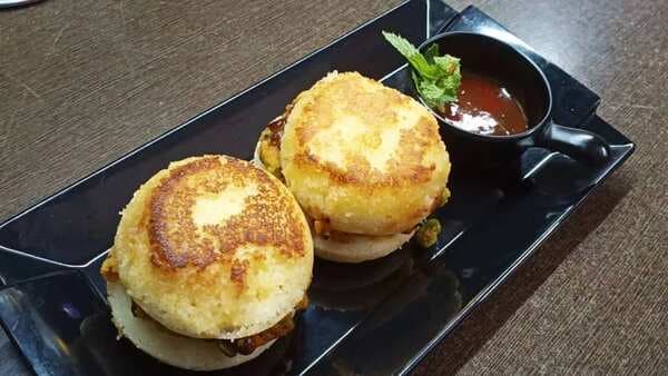 Desi Videshi: This Fusion Idli-Burger Breakfast Will Blow Your Mind