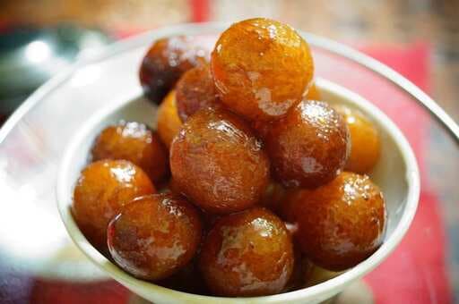 Ever Made Gulab Jamun With Pieces Of White Bread? This Recipe Will Change Your Life