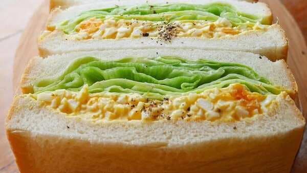 Creamy Buttery-Egg Sandwich: Lighten up the Evening Snack Time