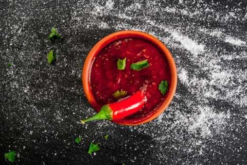 What Is Tabasco Sauce? Best Ways To Use It