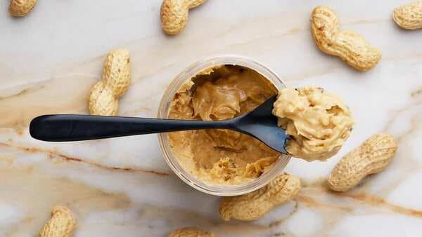6 Healthy Ways To Relish Peanut Butter