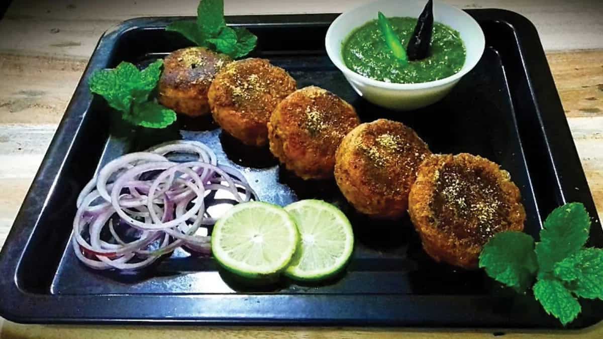 Hyderabad’s Shikampuri Kebabs Are Becoming A Rarity  
