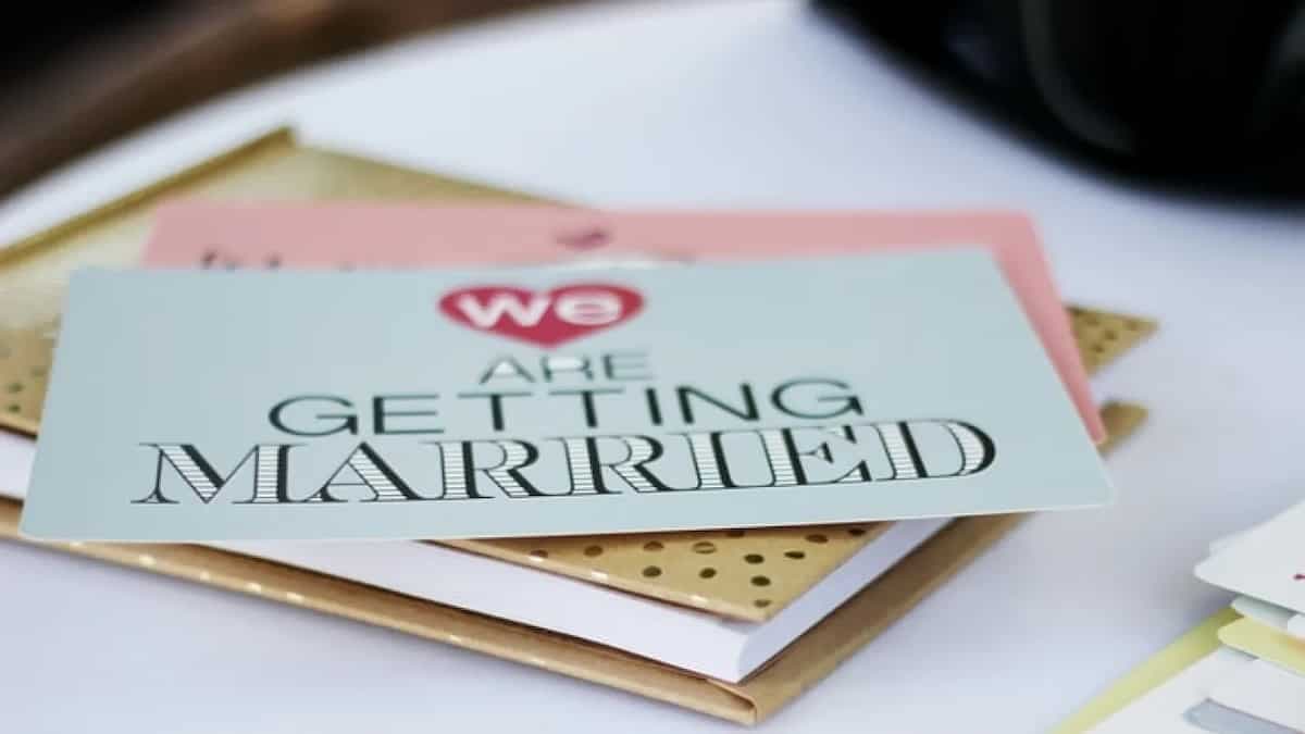 Wedding Invite Asking Guests To Choose Meal According To Gift Value Shock Netizens
