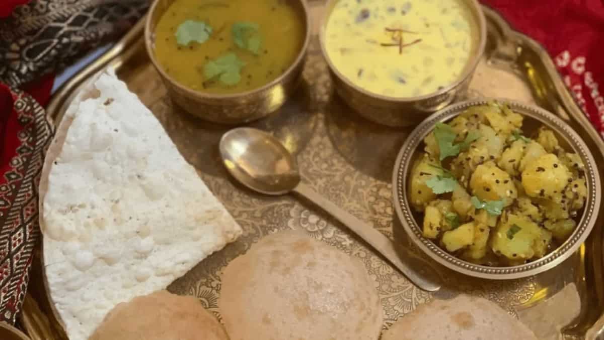 What Goes Into Bengal’s Mahashivratri Food Thali