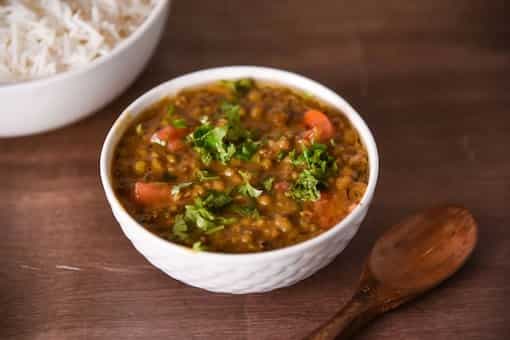 Khichro: A Healthy Mix Of Grains And Meat