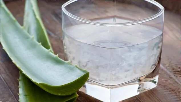 How To Use Aloe Vera Juice For A Clear And Glowing Skin?