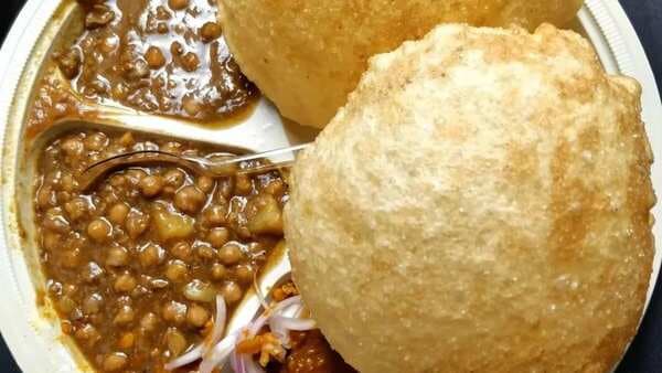 This Delhi Eatery Is Known For Its Chhole-Puri And Lassi