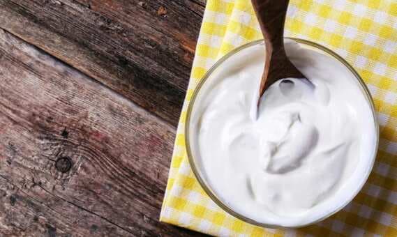 Kitchen Tips: 4 Genius Tips To Help Set Curd Faster At Home