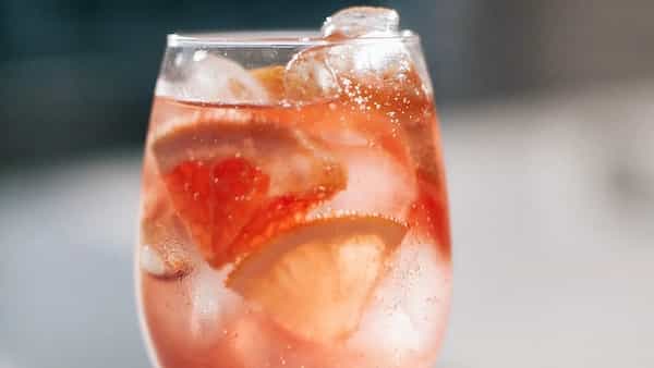 Long Island Iced Tea: A Classic Summer Cocktail You Must Try 