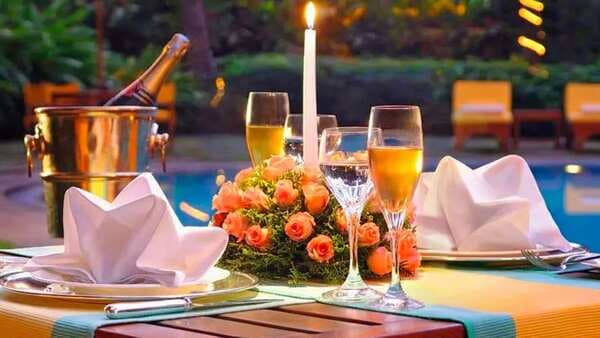 Head To These Places In South Delhi For A Romantic Dinner Date