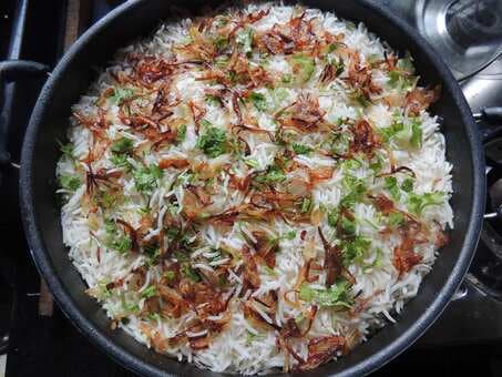 Slurrp Finds: Hyderabadi Biryani Recipe From Star Plus Show ‘5 Star Kitchen ITC’ Chef’s Special’