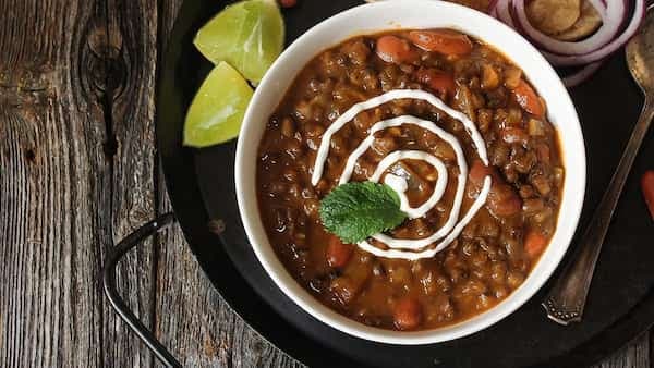 Vegan Dal Makhani: Treat Your Taste Buds To This Creamy Delight 