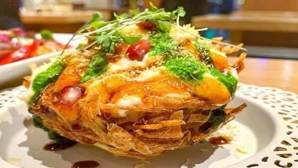 Lucknow’s Famous Katori Chaat Is A Treat For Chatpata Food Lovers 
