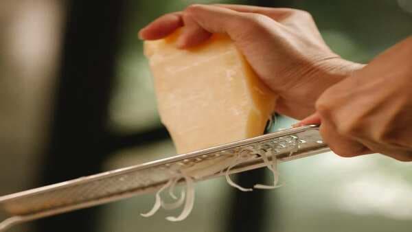 Want To Know The Secret Tips To Keep The Cheese Fresh? 