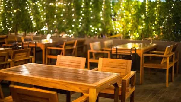 8 Best Outdoor Restaurants In Delhi