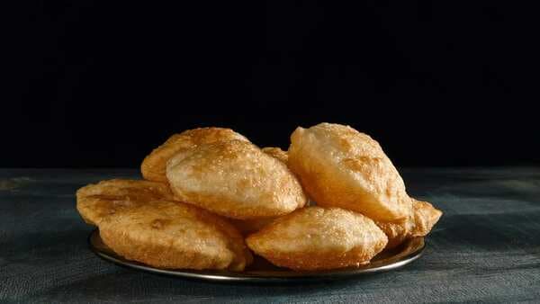 Feast On This Delish Masala Cheese Puri For Burst Of Flavours