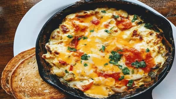 Egg White Omelette: A Low-Calorie Breakfast Recipe
