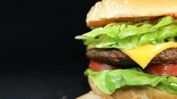 Burger King Singapore Joins The Vegan Bandwagon- Launches Plant-Based Whopper 