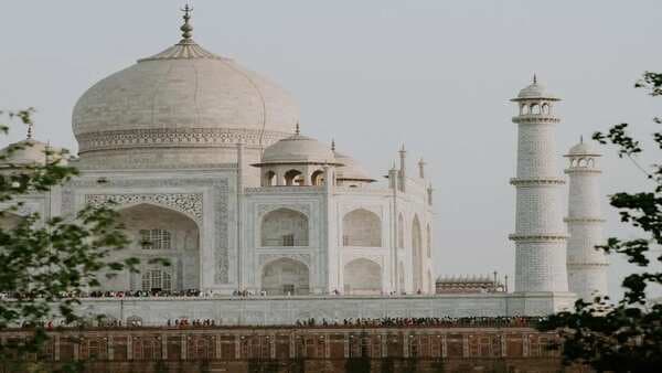Waah Taj! Dine At These Restaurants In Agra With A Breath Taking View Of Taj Mahal 