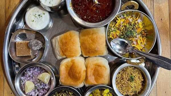 5 Must Try Maharashtrian Dishes For Dinner