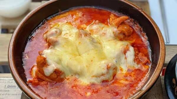 Spicy And Scrumptious Cheesy Buldak: Korean-Style Chicken