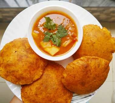 4 Types Of Pooris You Can Make This Sunday