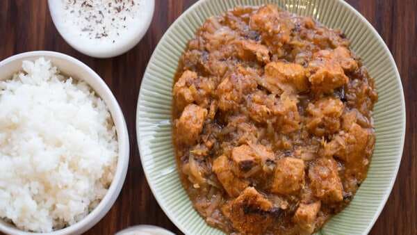 Pork Vindaloo: Sour And Spicy Goan Curry