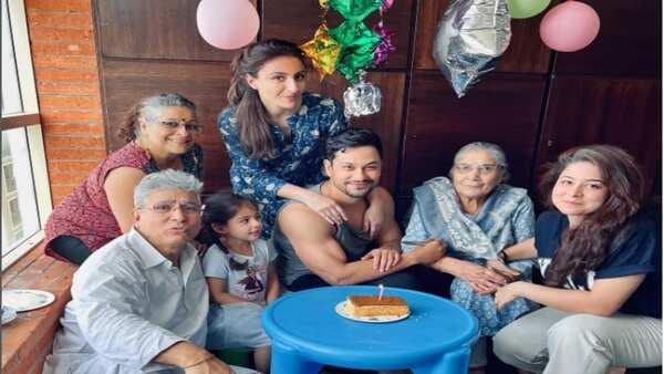 Soha Ali Khan’s Heart-Warming Family Picture Has A Dessert In The Centre: Recipes Inside 
